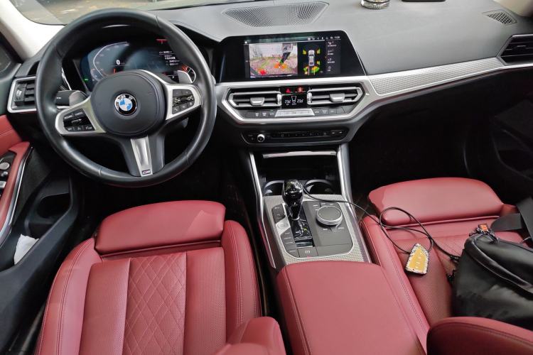 Used BMW 3 Series 2022 325i M Sport Night Edition Package Center Console