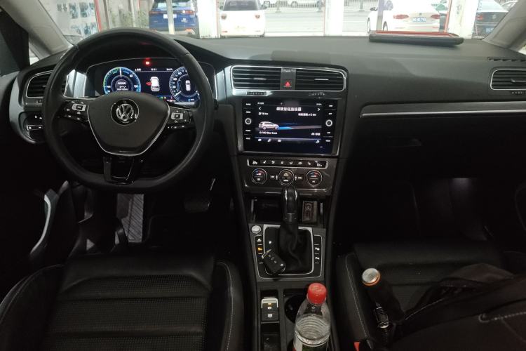 Used Volkswagen Golf New Energy 2018 e-Golf Center Console