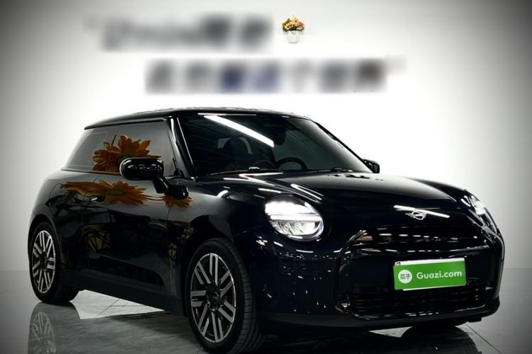 Used MINI Electric MINI COOPER 2024 456km COOPER E Classic Edition