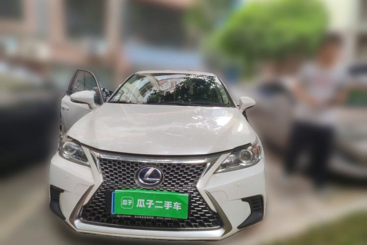 Used Lexus CT 2017 CT200h Elite Edition Monotone China VI