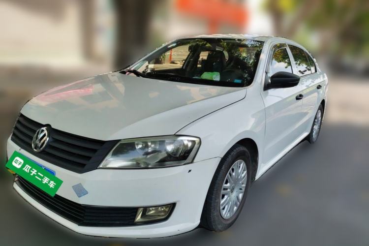 Used Volkswagen Lavida 2017 1.6L Manual Fashion Edition