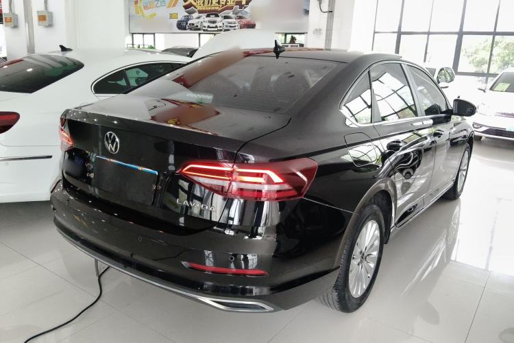 Used Volkswagen Lavida 2021 1.5L Automatic Comfort Edition Rear Right 45 Deg