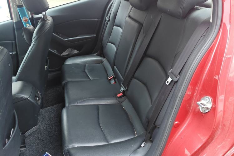 Used Mazda 3 Axela 2017 Sedan 1.5L Automatic Luxury Model Emission Standard China V