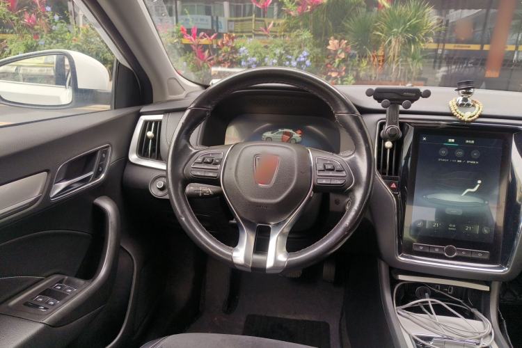 Used Roewe i6 New Energy 2017 45T Hybrid Connective Smart Luxury Edition
