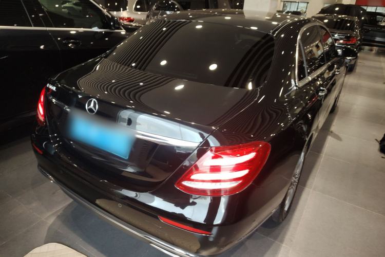 Used Mercedes-Benz E-Class 2020 Restyled E 300 L Exclusive Edition Rear Right 45 Deg