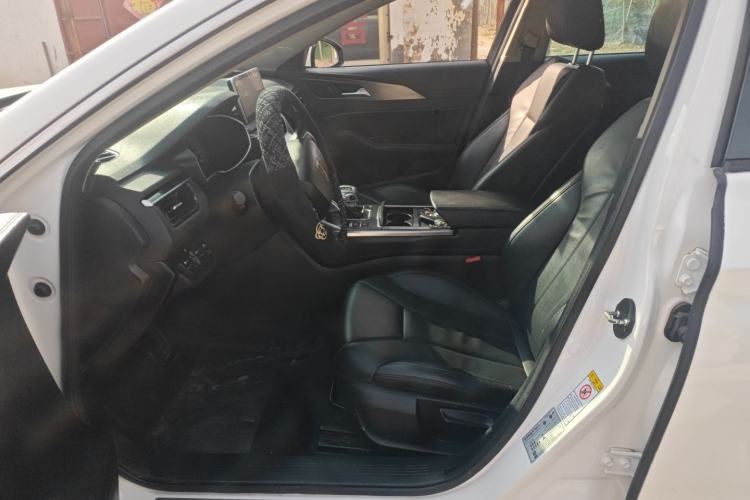 Used Hongqi H5 2020 1.5T DCT Flagship Edition
