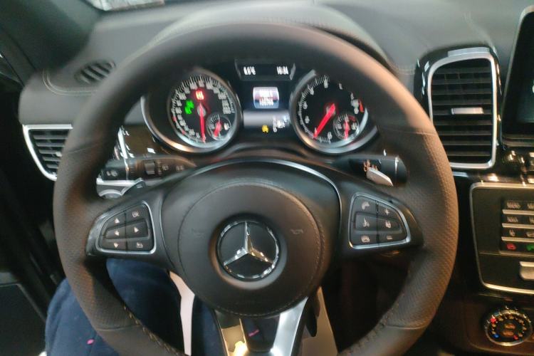 Used Mercedes-Benz GLS 2017 GLS 400 4MATIC Dynamic Model
