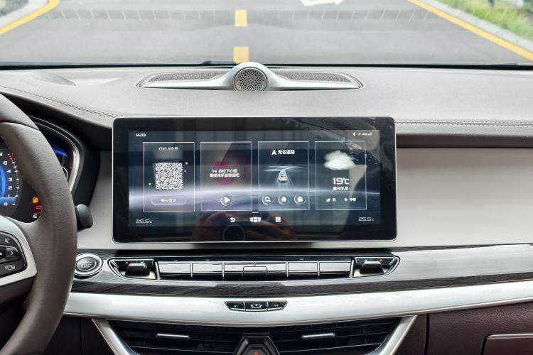 Used Geely Auto Jiajie 2021 1.8TD DCT Luxury Model Audio And AC Panel