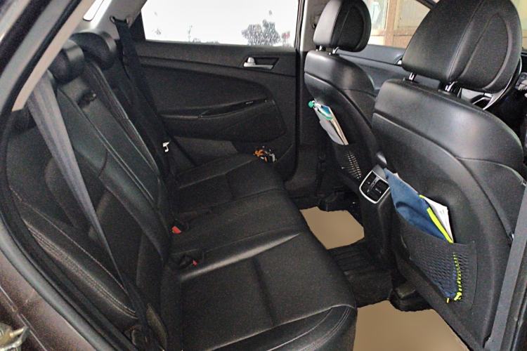 Used Hyundai Tucson 2015 1.6T Dual-Clutch Two-Wheel-Drive Leading Model