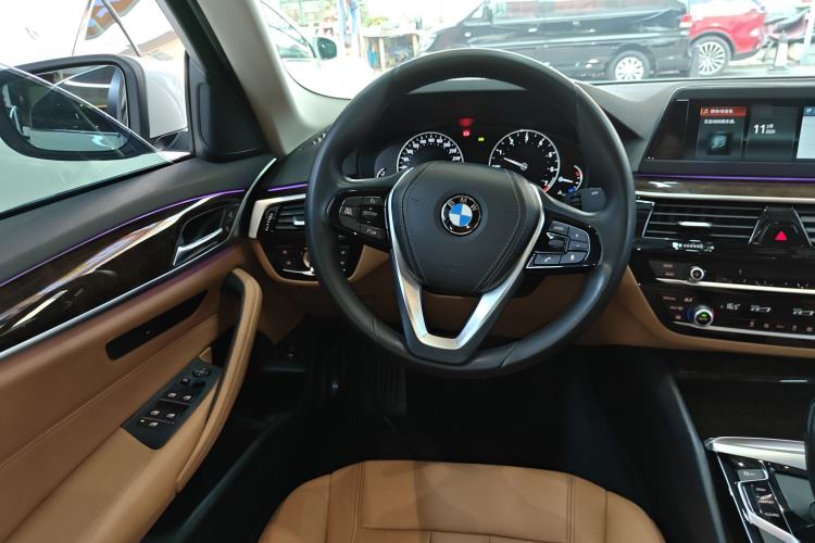Used BMW 5 Series 2018 528Li Launch Special Edition
