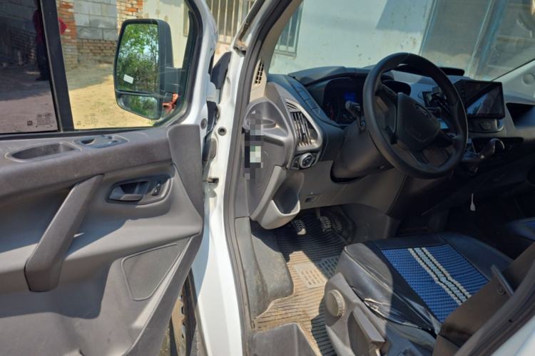 Used Ford Transit 2019 2.0T Diesel Multi-Purpose Commercial Vehicle Short Wheelbase Mid-Roof Design 6-Seater China VI Standard Driver Seat