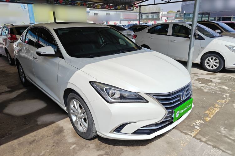 Used CHANGAN Eado 2019 High-Energy Edition 1.6L GDI Manual Pioneer Model China VI Standard