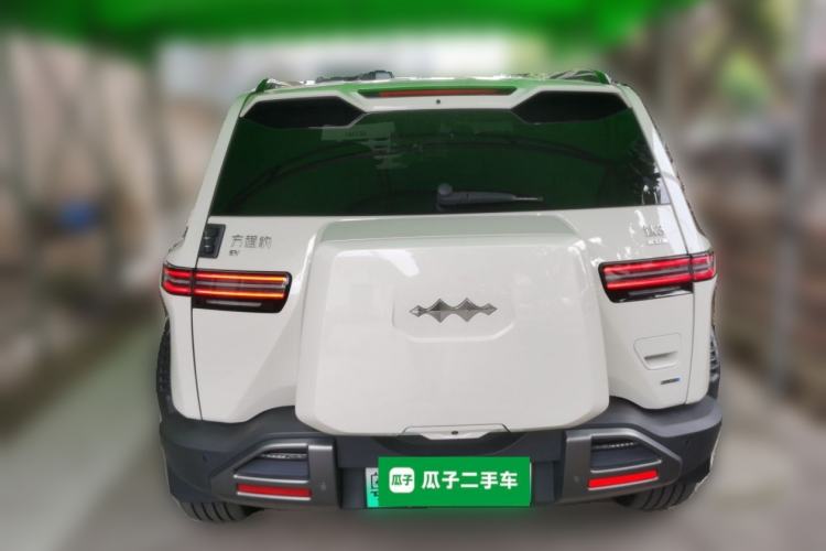 Used Formula Leopard Titanium 3 2025 501KM All-Wheel Drive Intelligent Driving Ultra Version
