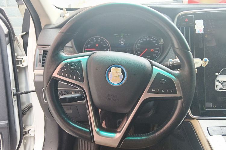 Used BYD Qin New Energy 2017 1.5T Luxury Model Steering Wheel