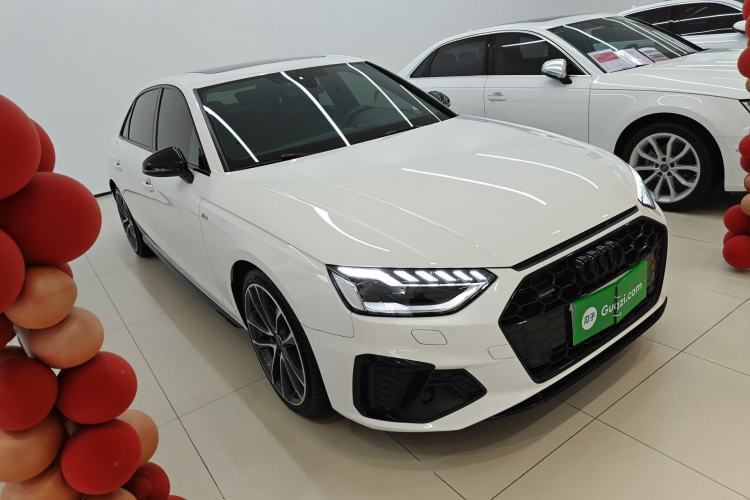 Used Audi A4L 2023 40 TFSI quattro Luxury Dynamic Edition Front Right 45 Deg