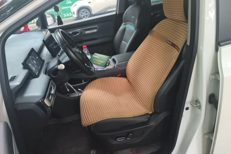 Used AION Y 2023 Plus 510 Smart Edition
