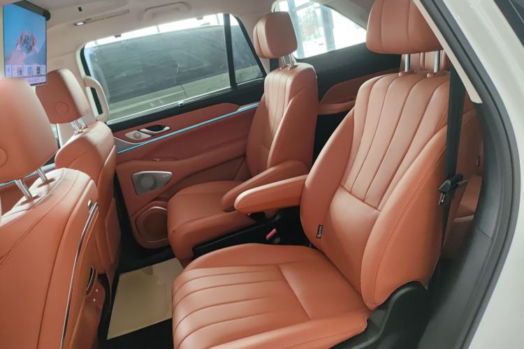 Used Wey Lanshan 2025 Four-Wheel Drive Max
