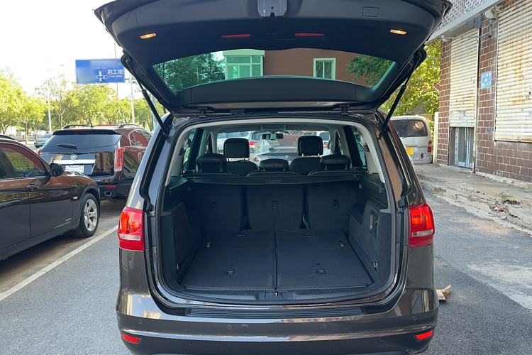 Used Volkswagen Sharan 2015 1.8TSI Comfort Model