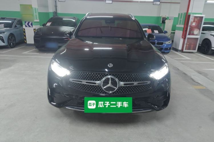 Used Mercedes-Benz GLC 2023 GLC 260 L 4MATIC Luxury 7-Seater Front