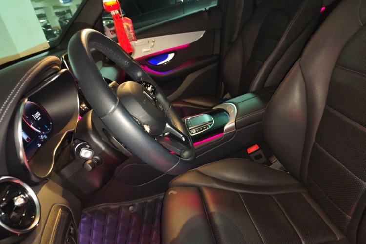 Used Mercedes-Benz GLC Coupe 2023 GLC 260 4MATIC Coupe SUV Left Front Seat