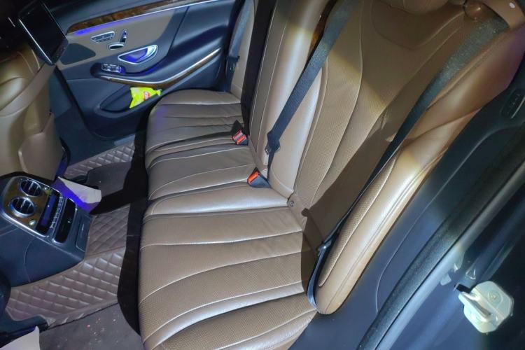 Used Mercedes-Benz S-Class 2014 S 400 L Prestige Edition Left Rear Seat