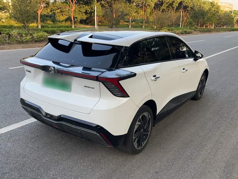 Used MG 4 EV 2022 520 km Flagship Edition — 19