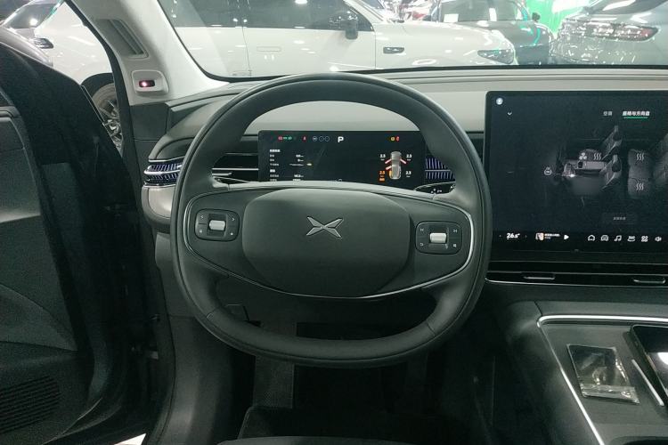 Used XPeng G6 2025 625 Long-Range Max Flagship Edition
