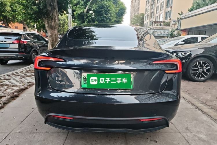 Used Tesla Model 3 2025 Rear-Wheel-Drive Version