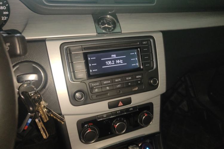 Used Volkswagen Magotan 2013 1.8TSI Premier Model
