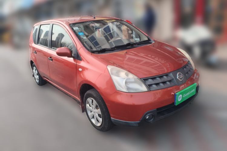 Used Nissan Livina 2009 1.6L Manual All-Around Model Front Right 45 Deg