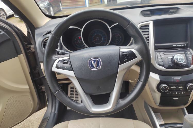 Used CHANGAN Eado 2014 1.6L Manual Luxury Model
