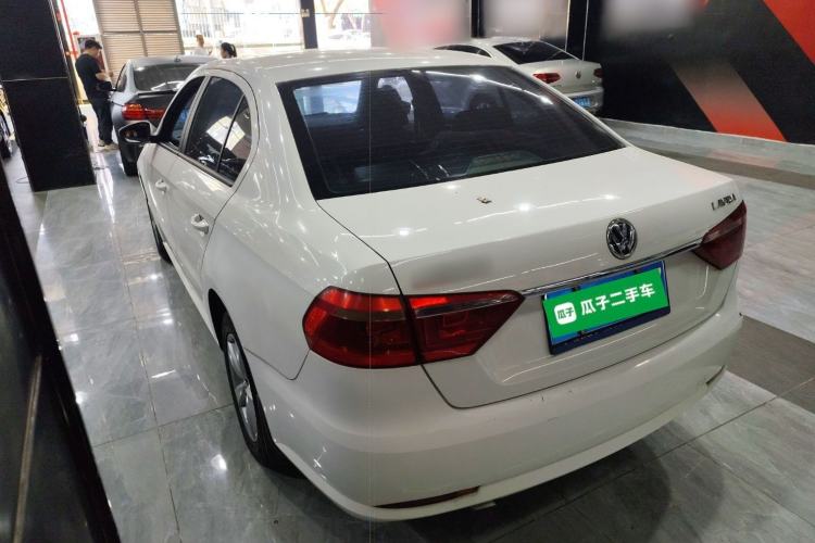 Used Volkswagen Lavida 2015 1.6L Automatic Fashion Edition