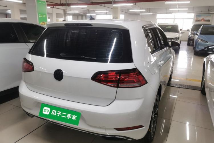 Used Volkswagen Golf 2020 200TSI DSG Comfortable and Ambitious Edition
