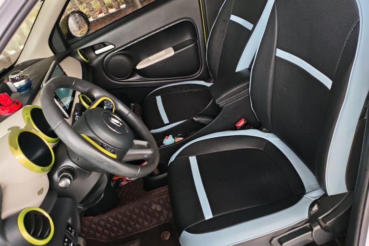 Used ORA Black Cat 2021 301 km Basic Version