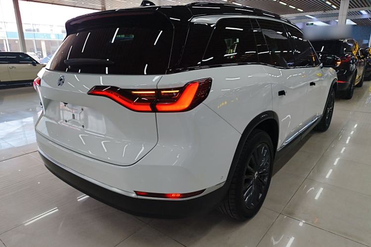 Used Nio ES8 2020 415 km Range 6-Seater Version