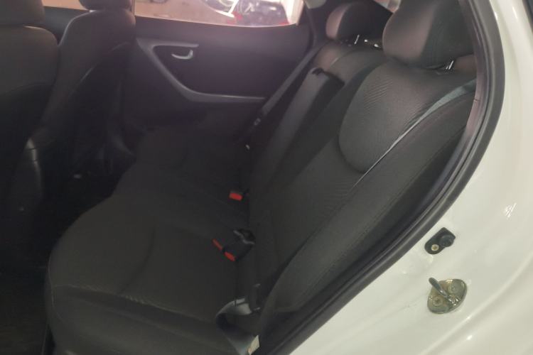 Used Hyundai Elantra (5th Generation / Langdong) 2016 1.6L Automatic Prestige Model Left Rear Seat