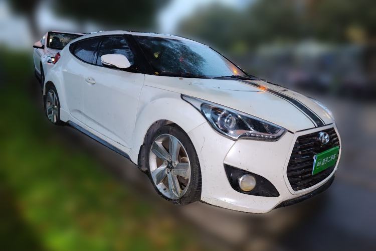 Used Hyundai Veloster 2012 1.6T Automatic Luxury Edition Front Right 45 Deg