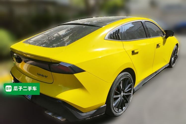 Used CHANGAN UNI-V 2023 1.5T Sport Edition Rear Right 45 Deg