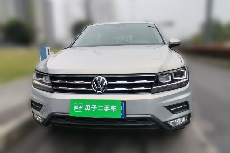 Used Volkswagen Tiguan L 2017 330TSI Automatic Two-Wheel Drive Comfort Edition Front