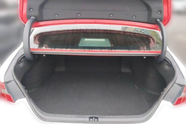 Used Toyota Camry 2019 2.5S FENGSHANG Version China VI Standard Trunk