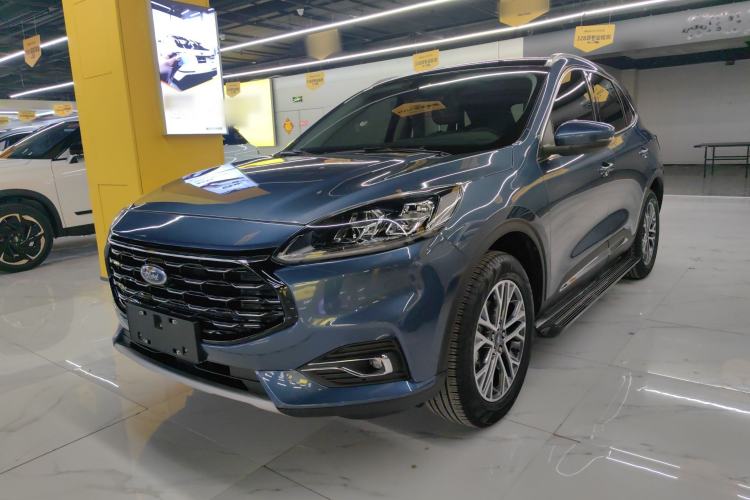 Used Ford Escape 2020 EcoBoost 245 Two-Wheel-Drive Titanium Edition