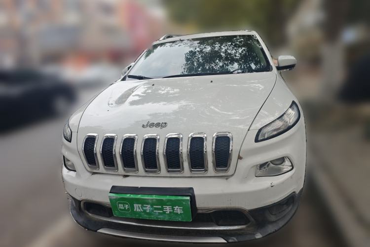 Used Jeep Cherokee 2017 2.0L Superior Edition