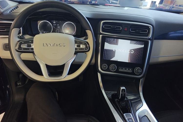 Used Lynk & Co 01 2017 2.0T Two-Wheel Drive Zhaopu Version