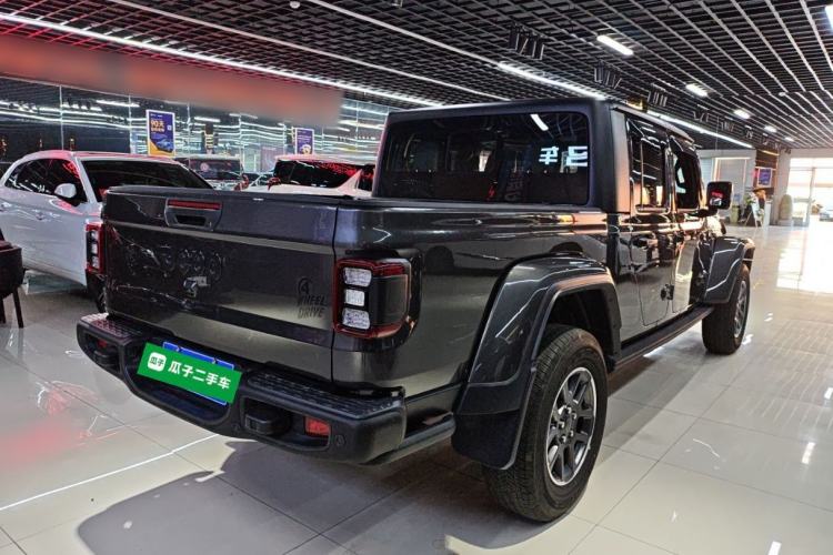 Used Jeep Gladiator 2022 3.6L Pioneer Edition
