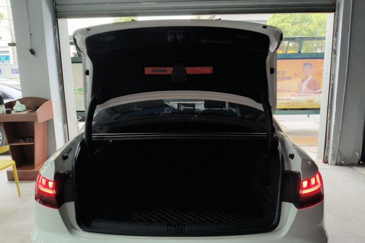 Used Audi A4L 2020 40 TFSI Luxury Dynamic Model