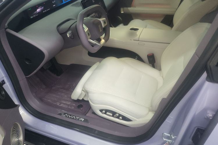Used Avatr 06 2025 Max Extended-Range Edition Driver Seat