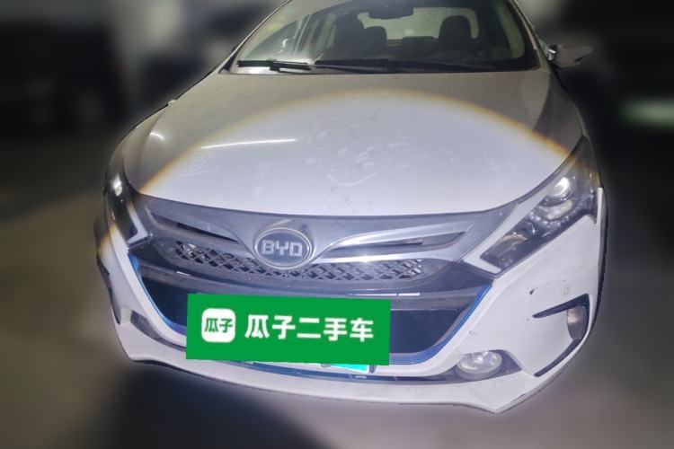 Used BYD Qin New Energy 2015 1.5T Dual-Crown Flagship Plus Edition Front
