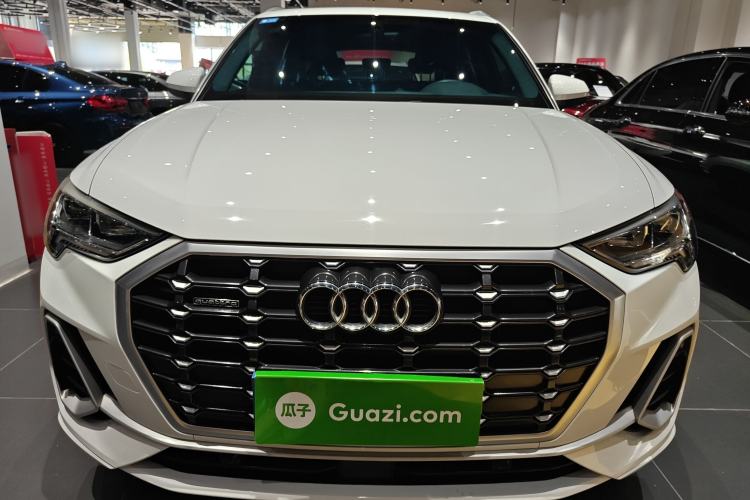 Used Audi Q3 2022 45 TFSI quattro Fashion Dynamic Model
