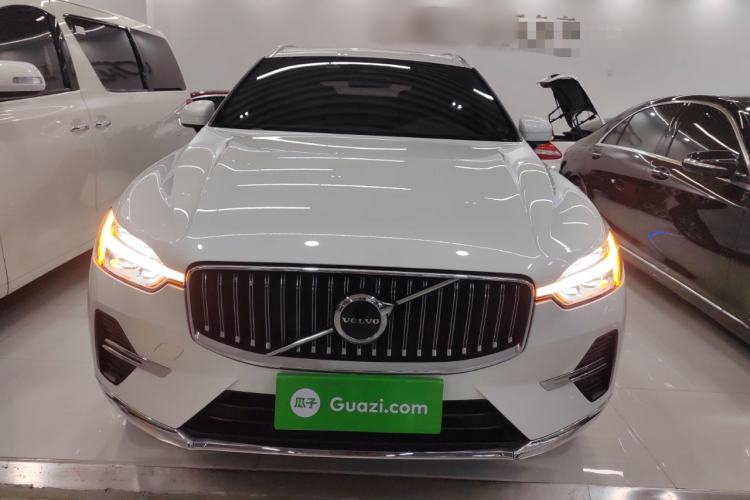 Used Volvo XC60 2024 B5 4x4 Smart Luxury Edition