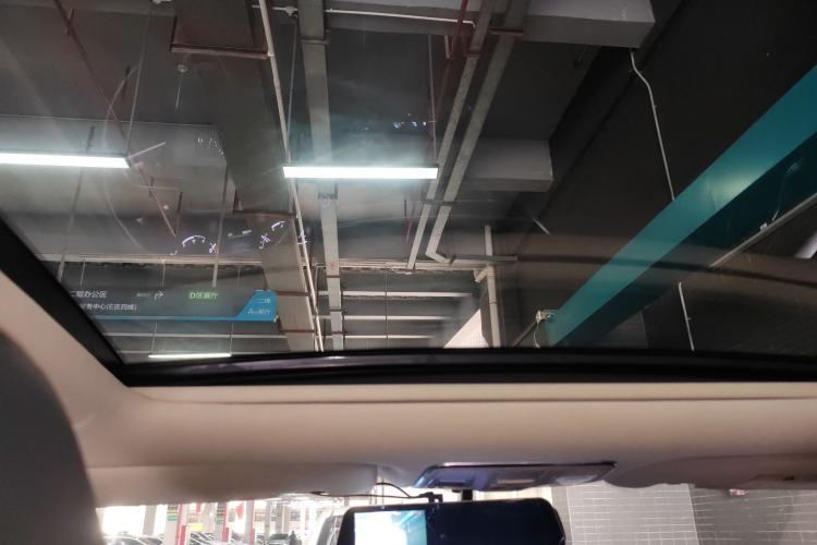 Used CHANGAN Raeton CC 2018 1.5T Automatic Elegant Starry Edition China V Standard
